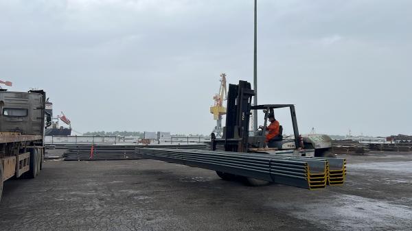 Cừ larsen bê tông, cừ ván thép, cừ ván bê tông, cừ lá sen